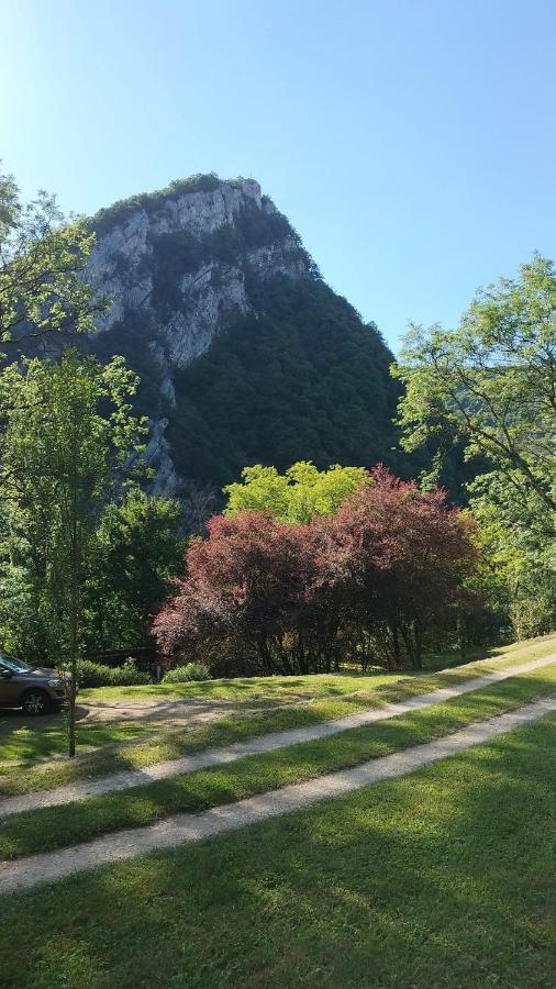 Moulin De La Chevanne Laissey ภายนอก รูปภาพ