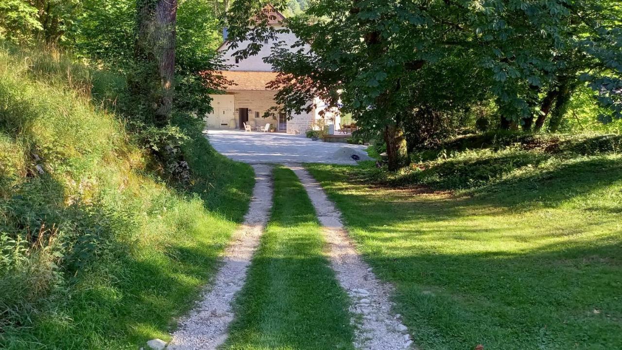 Moulin De La Chevanne Laissey ภายนอก รูปภาพ